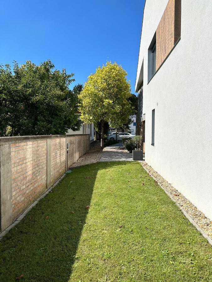 Linden Apartman 104 - Adults Only Mosonmagyaróvár Buitenkant foto