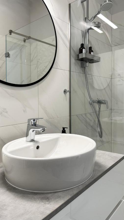 Linden Apartman 104 - Adults Only Mosonmagyaróvár Buitenkant foto