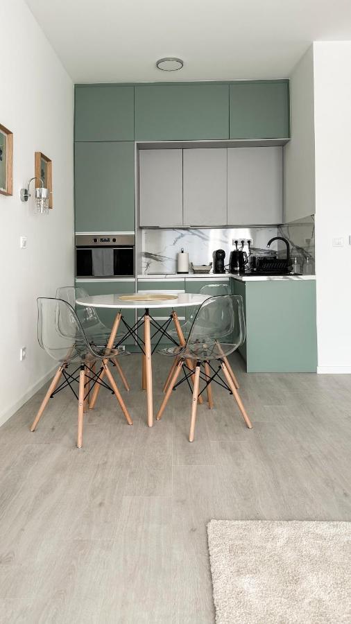 Linden Apartman 104 - Adults Only Mosonmagyaróvár Buitenkant foto