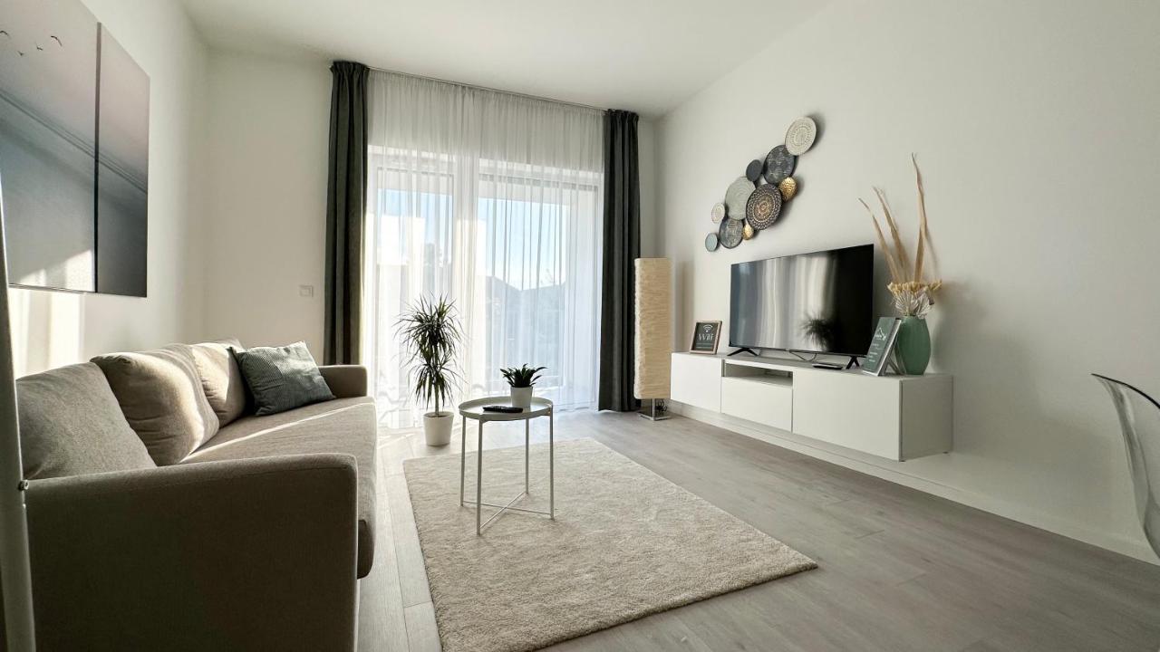 Linden Apartman 104 - Adults Only Mosonmagyaróvár Buitenkant foto